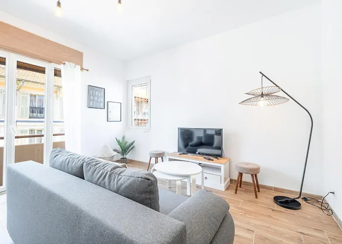 Apartmán Large & Quiet 1 Bdr Downtown Nice